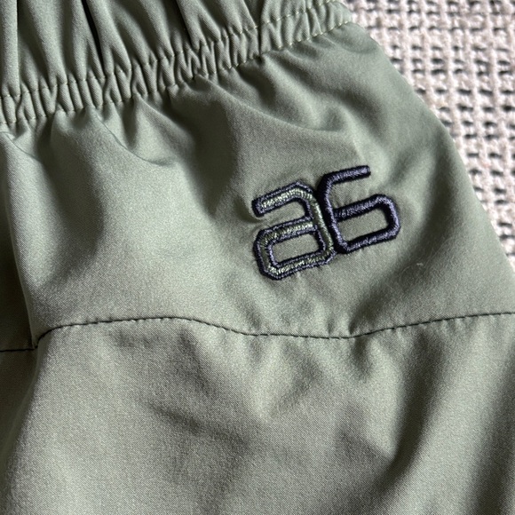 Arctix Women's Active Olive Skirt with Built-in Shorts SZ L - Picture 7 of 8